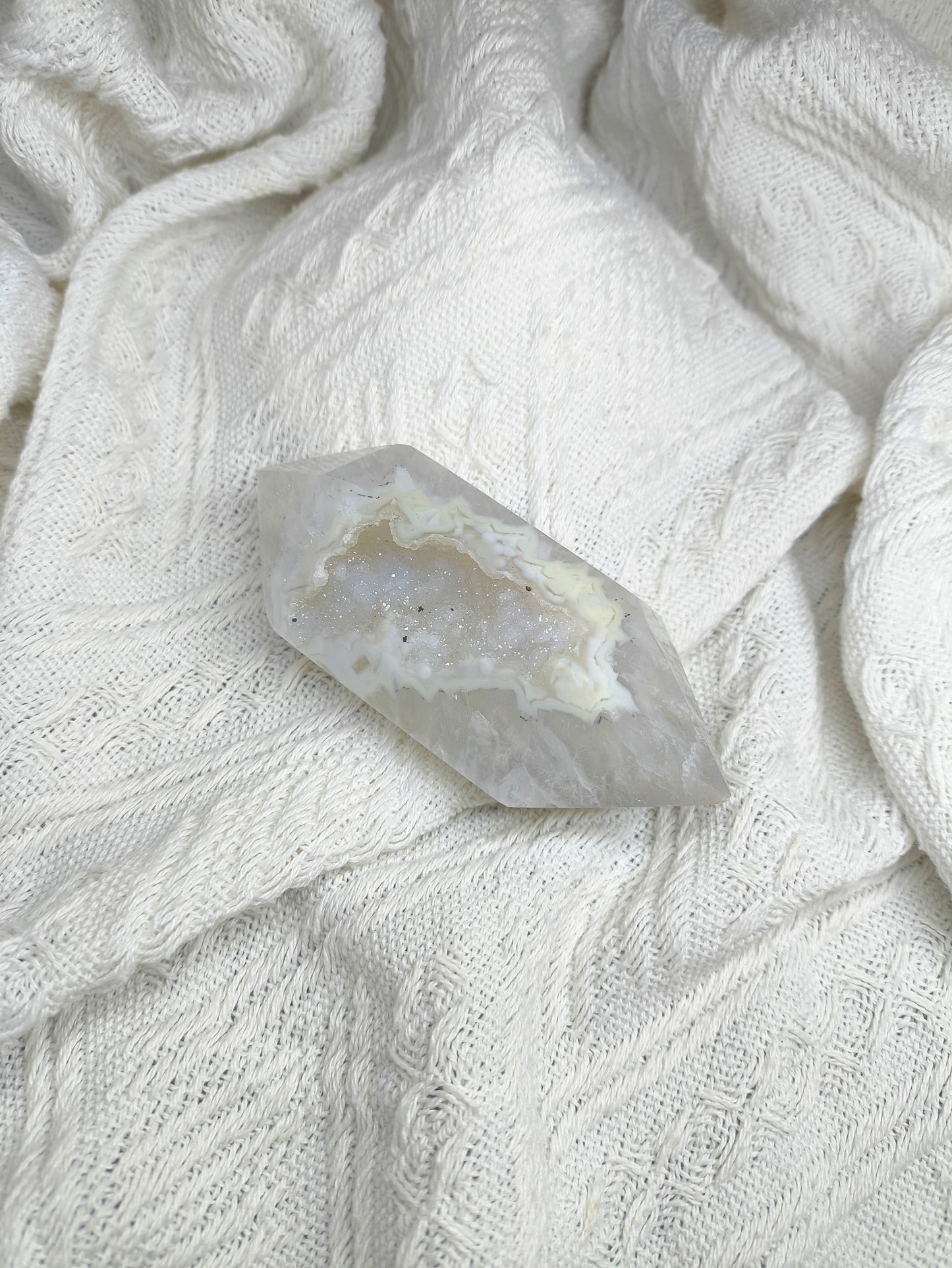 Druzy White Agate Tower